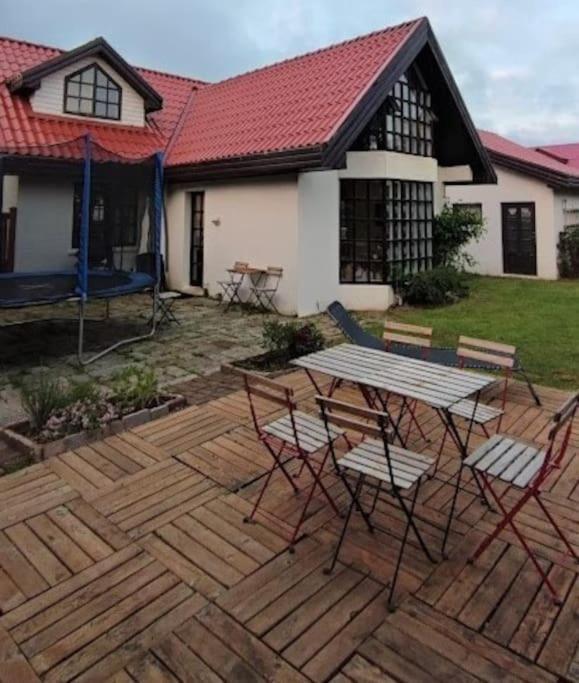 Icelandic Art Garden Villa W. Parking In Centre City Reykjavik Extérieur photo