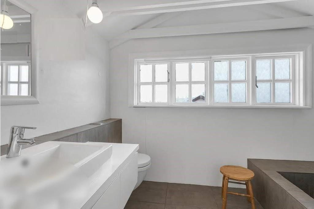 Icelandic Art Garden Villa W. Parking In Centre City Reykjavik Extérieur photo